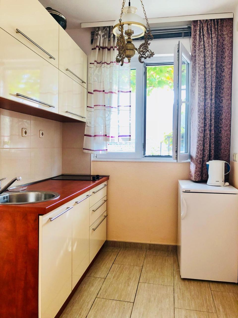 Studio Apartment Todorovic Kotor Eksteriør billede